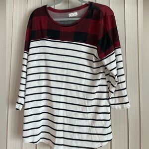 Maurice’s 24/7 Top